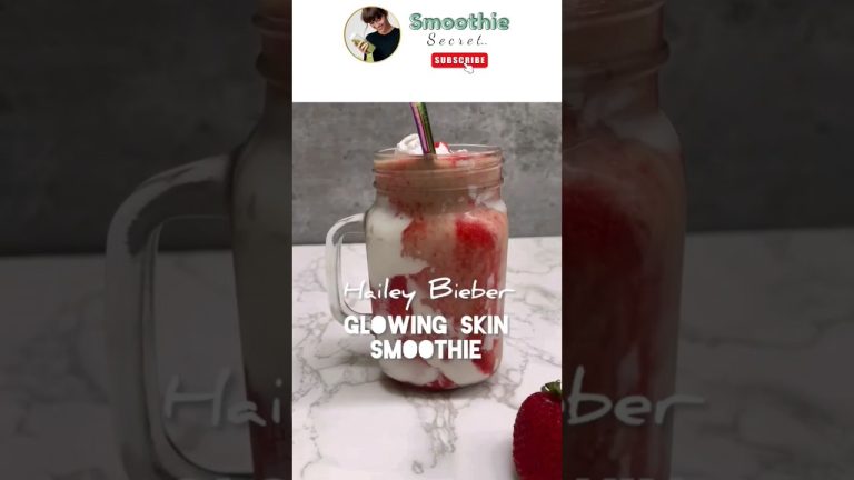 Get Ready for GLOWING Skin with this Secret Smoothie! #shorts #smoothie #glowingskin