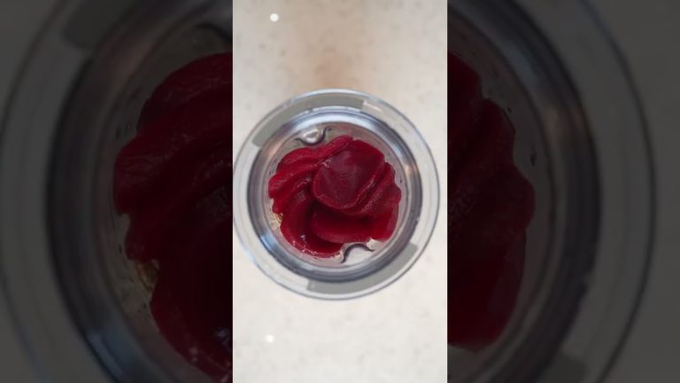 Iron-rich #plantbased #smoothie Recipe in description #ironrichfoods #plantbased