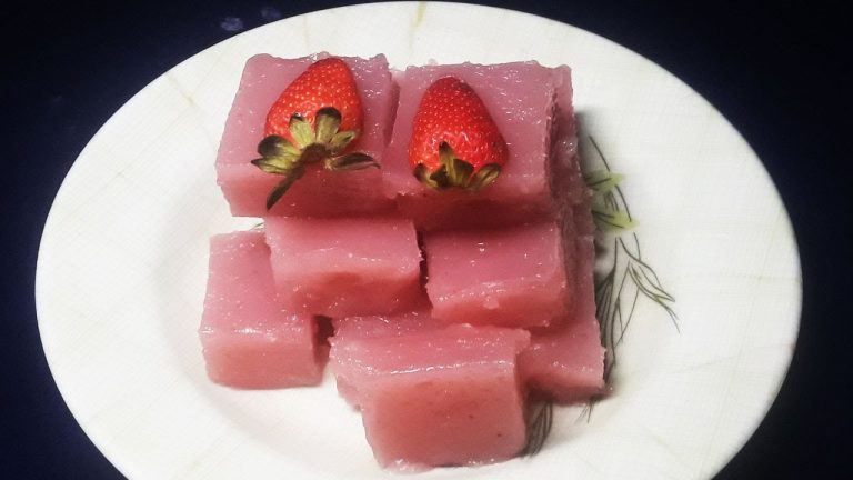 Sweet Strawberry Corn Flour Pudding/Dinner Recipes/Corn Recipe/Dessert Recipe/Strawberry Recipe 1436