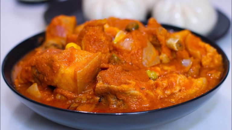 My Mum's Crowd Pleasing No Oil Peppered Pork Recipe. Cook With Us!