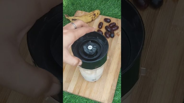 Smoothie Recipe #shorts #youtubeshorts #Smoothie