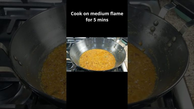 Hotel style tomato chicken curry recipe #shorts #ytshorts