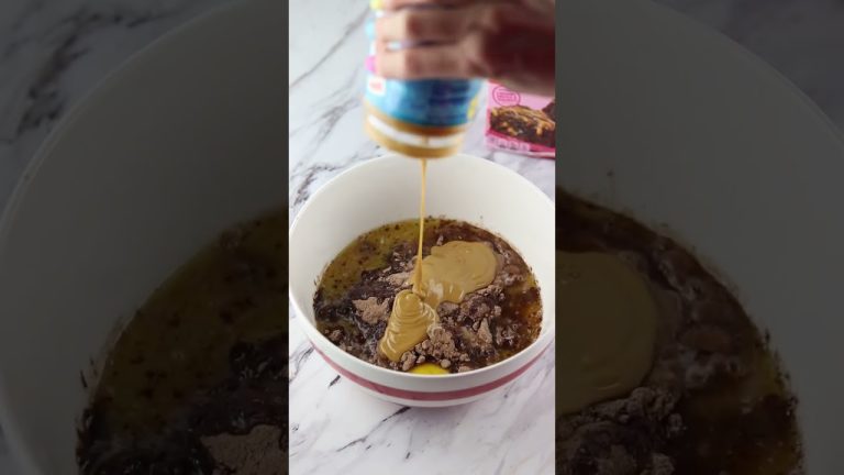 Trying Dolly Parton’s Brownie Recipe 🍫 #baking #shorts