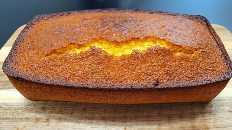 Sweet Bread with Oranges. Easy Recipe!