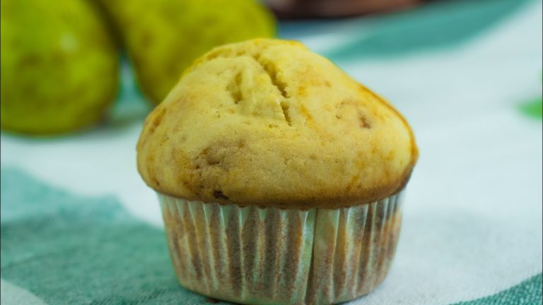 How to make Easy Pear Muffins Recipe | Dessert recipes