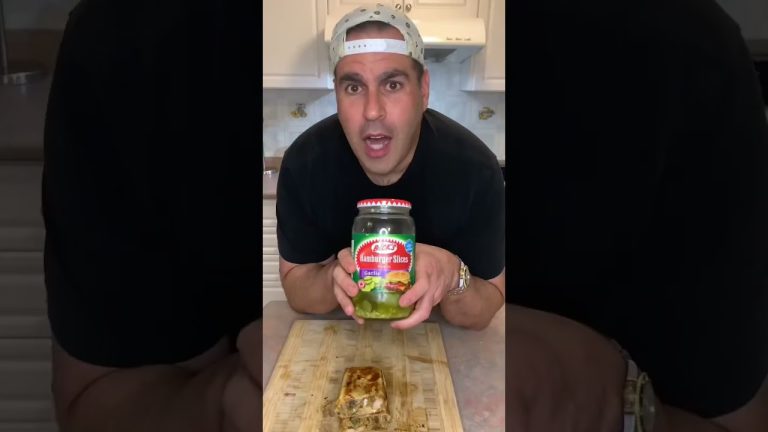 Pulled Pork Sandwich #shorts #easyrecipe @ChefRush