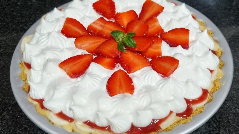 Strawberry Banoffee Pie Recipe | Banoffee Pie Tart | dessert recipe |  Home Chefs Delicacies |