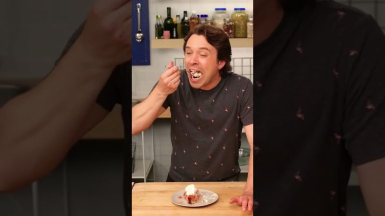 My Homemade Strawberry Shortcake Recipe – Perfect for Any Occasion! #shorts