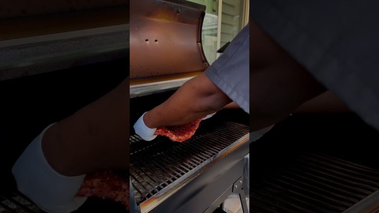 Asian Style Spare Ribs on the @GrillaGrills  Silverbac! #bbq #grillagrills #barbecue