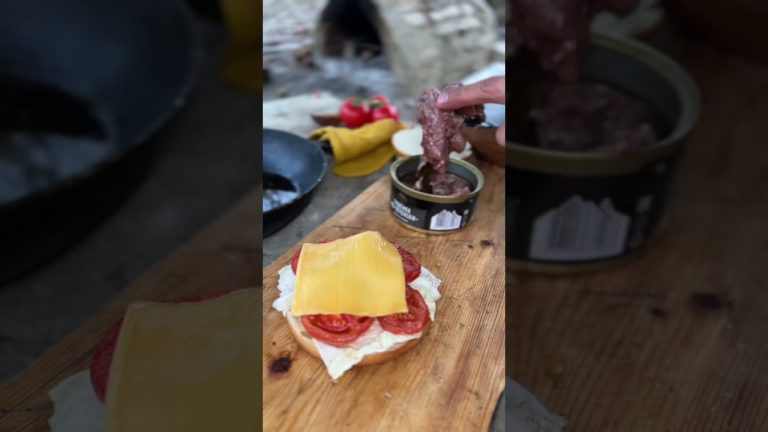 Лесной бургер который тебе точно понравится. #бургердома #рецепты #еда #shorts