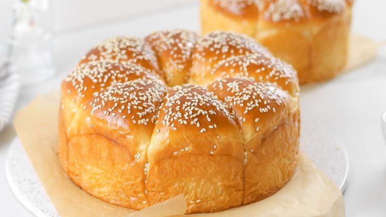 MY favorite bread recipe // so simple