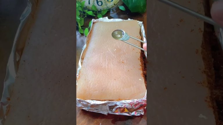 Crispy grilled pork belly / Quick and easy recipe for crispy roast pork