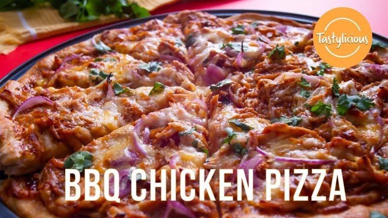 How To Make BBQ CHICKEN PIZZA At Home (Tasty BBQ Chicken Pizza Recipe) – TASTYLICIOUS