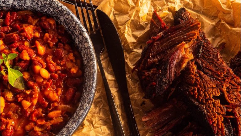 Texas BBQ marhaszegy hagymásbabbal | okosgrill.hu