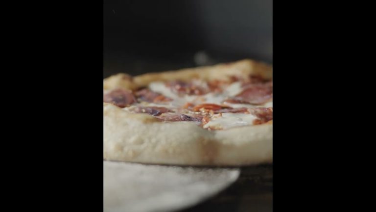 Pizza from your Weber BBQ – Spring 2023 Promotion – UK