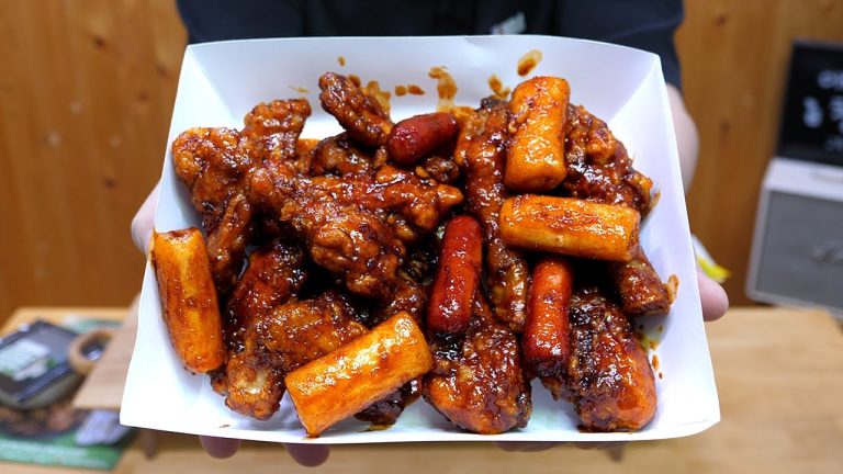 BBQ 신상치킨 25500원주고 사먹어봤습니다.