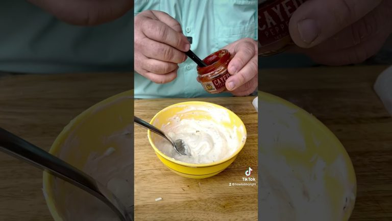 The BEST Pulled Pork BBQ Egg Rolls