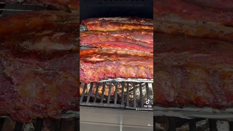 Smoked Baby Back Ribs #happymothersday #bbq #shortsbts #shortsvideo #shortsgrowth #shorts #ribs #rib
