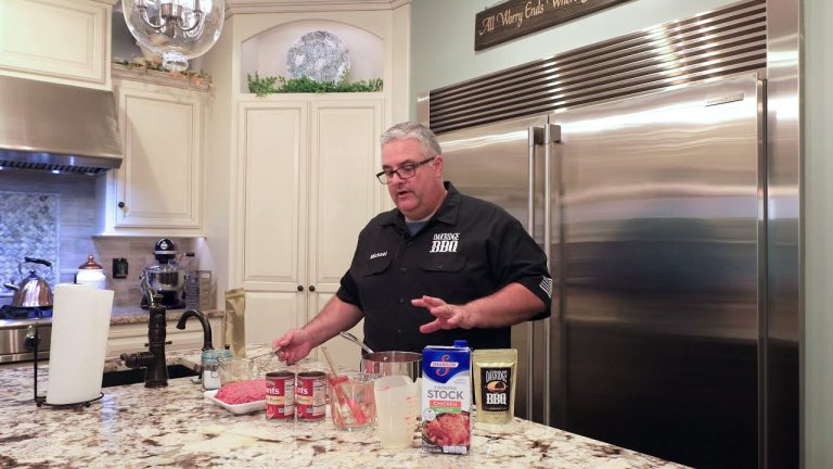 Oakridge BBQ Texas Red Chili Mix & Recipe