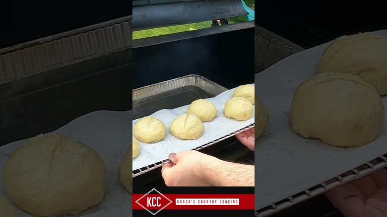 🔥Smoked Pretzel Rolls🔥#shorts #recipe #cooking