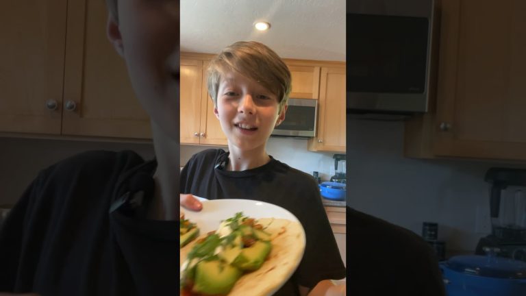 Chicken Fajitas with Mars Dust! #shorts #fyp #viral #chef #food #recipe #cooking #trending #chicken