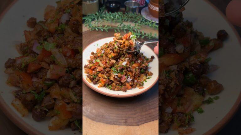 Famous CHANA Chaat Recipe❣️🤤 #shorts #chanachaat #chanachaatrecipe #chanachatrecipe #chanachat #food