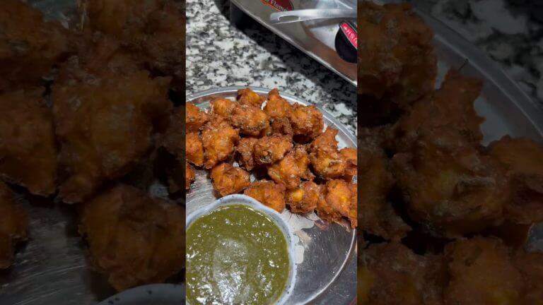 Mung Dal pakode/#seemakitchen #tastyrecipes #youtubeshorts #recipe #cooking #spicy #chutney ￼