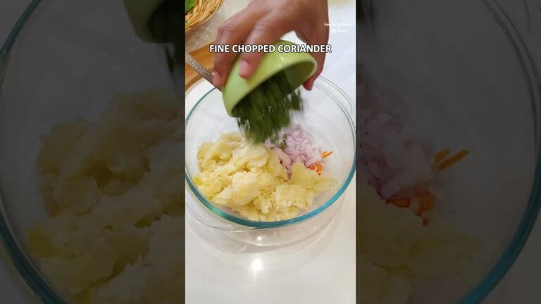 New Pakoda Recipe – Shimla Mirch ka Crisp Bharwan Pakoda Snacks Recipe Shorts शिमला मिर्च के पकोड़े