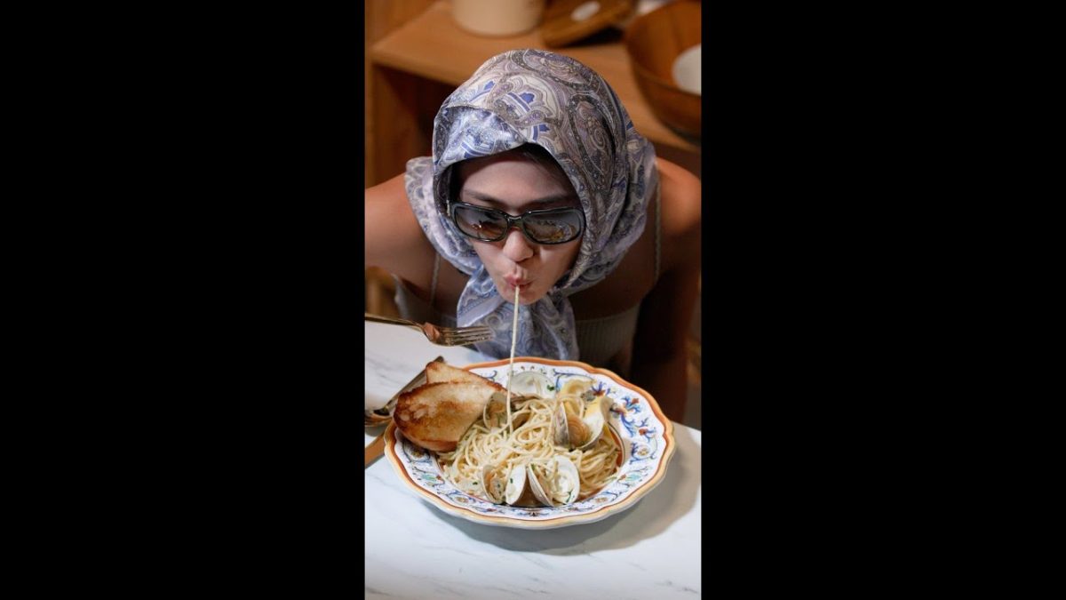Tanya's Spaghetti Alle Vongole from The White Lotus