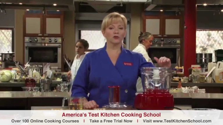 Learn To Cook: Making an Emulsion (for Salad Dressing, Mayonnaise, or Sauces)