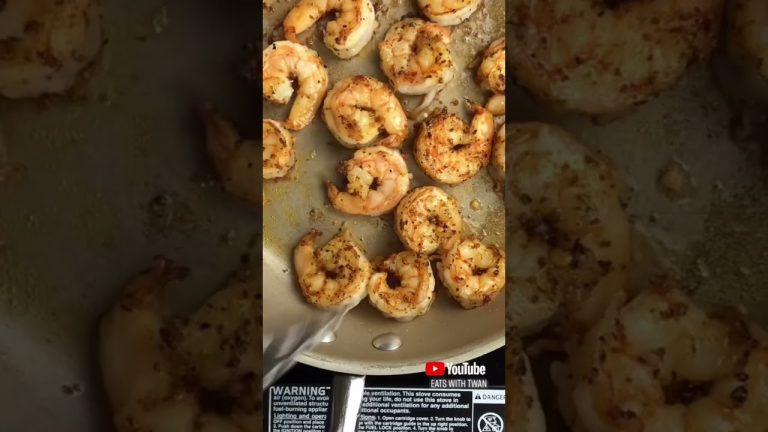 Seafood Tacos with Crab and Shrimp! #tacos #seafoodrecipes #youtubeshorts