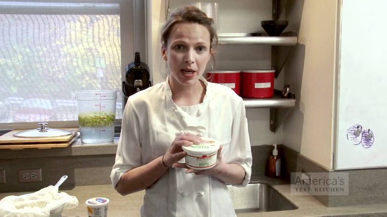 @almightykate asked: “How do I keep the ricotta from adding too much moisture in white pizza?”