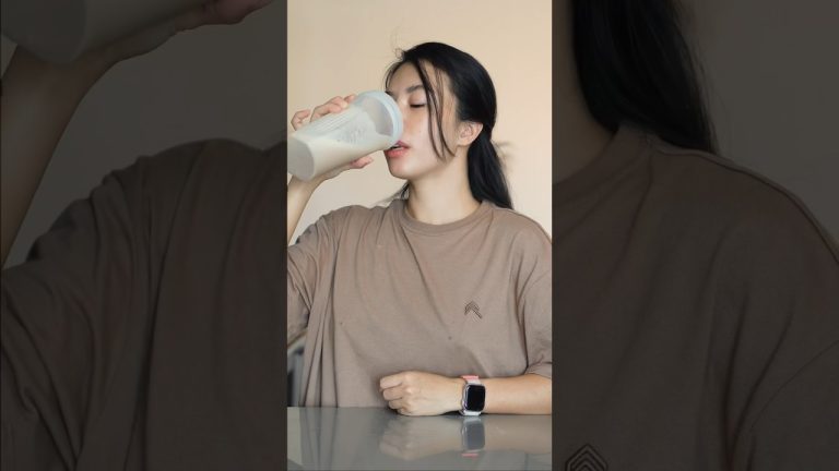 Bữa sáng 5 phút: Sinh tố chuối cacao