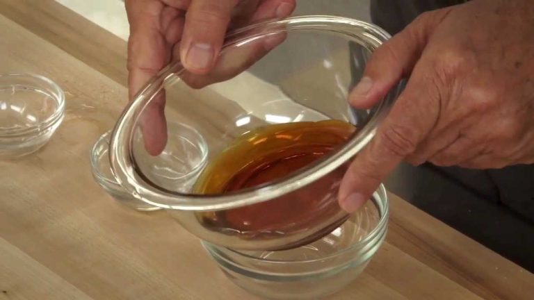 60-Second Video Tips: Make Easy, Hands-Free Caramel