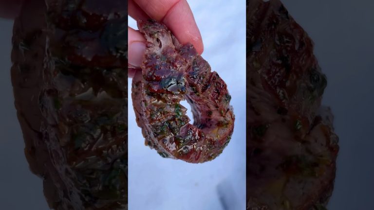 STEAK🥩 + CHIMI🍃 = ______ ⁉️