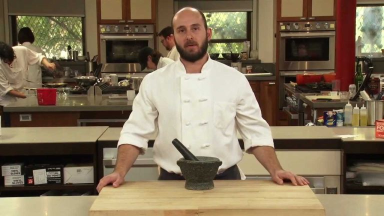 60-Second Video Tips: Back to Basics with a Mortar and Pestle