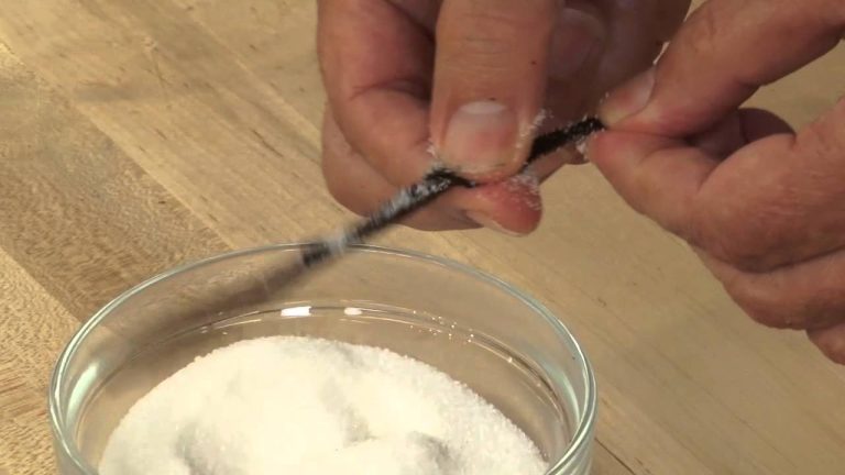 60-Second Video Tips: Vanilla Beans – Get Your Money’s Worth