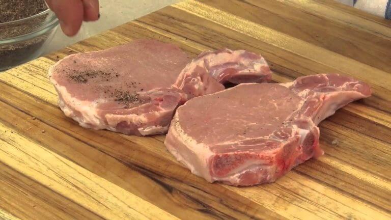 Super Quick Video Tips: Why Chefs Season Food From Up High