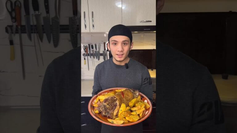 Preparation of beef neck #streetfood #cooking #ytshorts #shortsvideo #trending #video #youtubeshorts