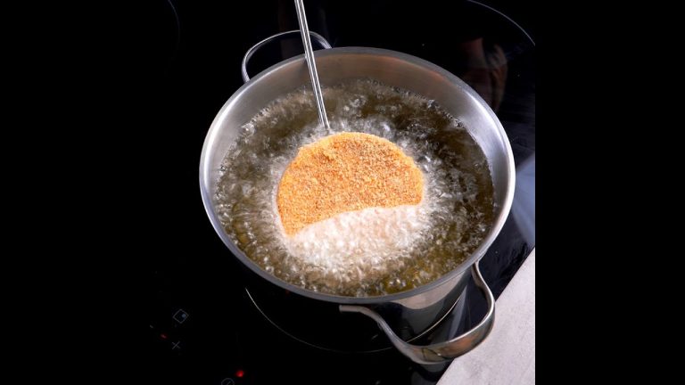 How to Make the Cheesiest Burger Ever! 🧀🤤 #shorts