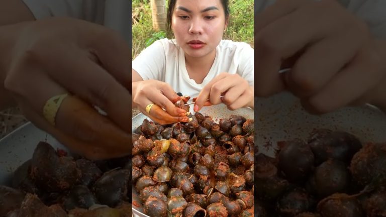 snail fried so yummy, snail recipe, seafood recipe #shorts #short #food 88