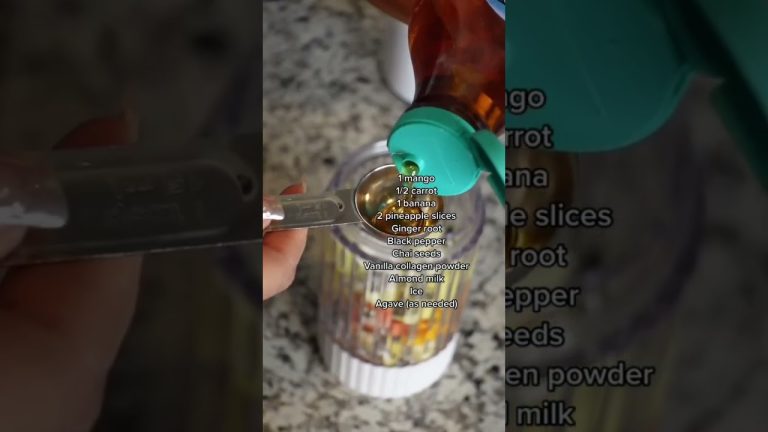 Ginger Mango Smoothie😋 #smoothies #healthyrecipes #smoothierecipes