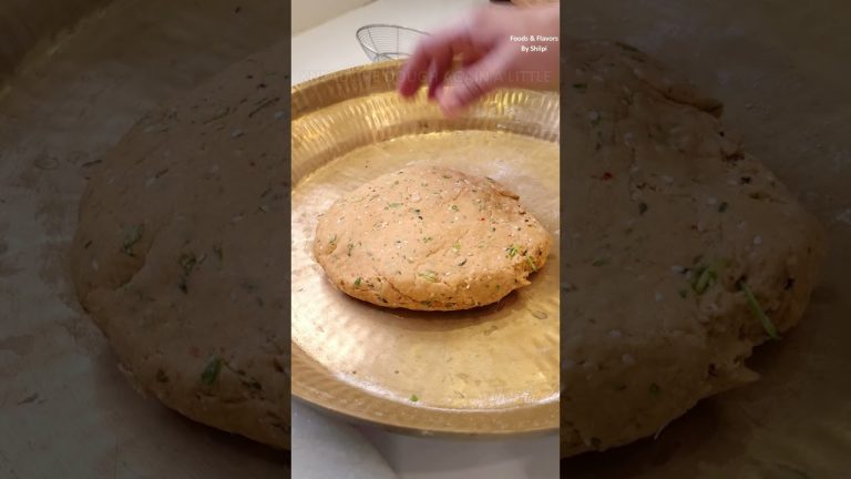 Yeh Puri nahin pura nashta hae 😃 Masala Khasta Puri Recipe मसाला खस्ता पूरी रेसिपी Breakfast Shorts