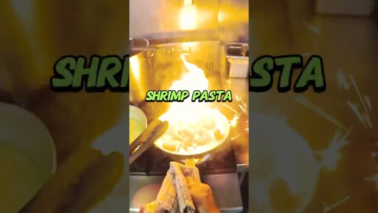 EASY Shrimp Pasta Recipe 😍|Prawn Pasta #shorts #pasta #shrimp