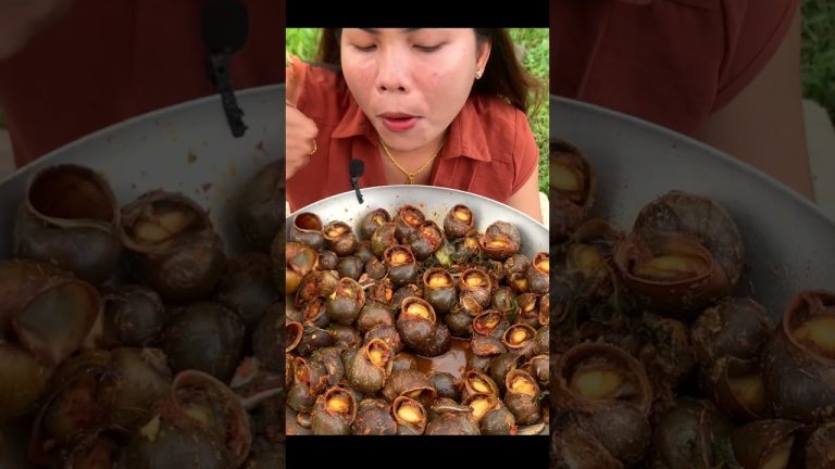 snail fried so yummy , snails recipe , seafood snails #shorts #short #eating 64