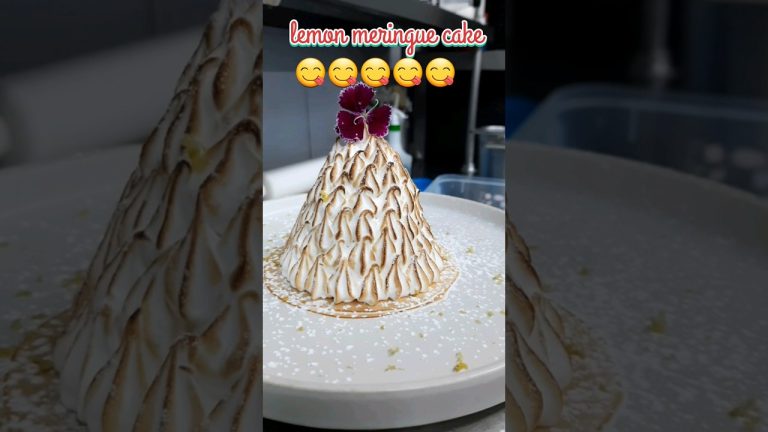 🍋🍋🎂#lemon #meringue #cake# breads cakes food#shortsfeed #cooking #shorts#