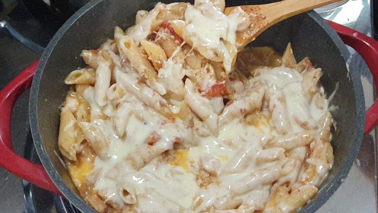 Chicken Cheese Pasta Recipe l Cheesy Pasta Recipe l Pasta Recipes l Tomato Sauce Pasta Recipe l
