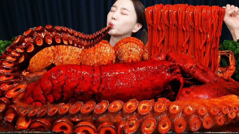 초대왕 문어다리 🔥 랍스터 해물 볶음짬뽕 먹방 레시피 Giant Octopus Legs Lobster Stir-Fried Jjamppong Mukbang ASMR Ssoyoung