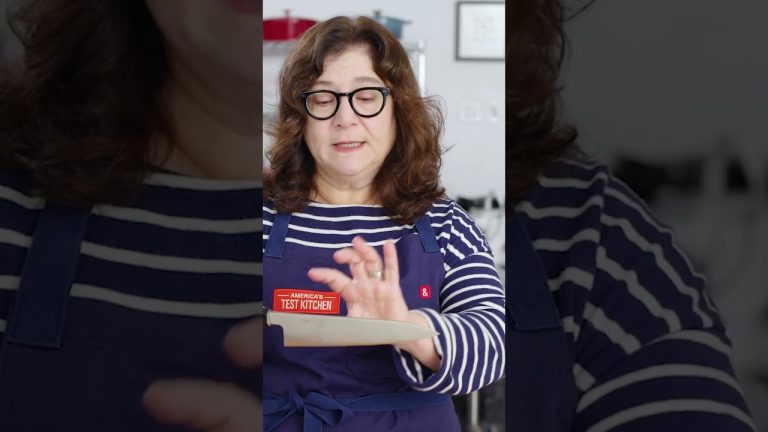 Gyuto Vs. Western Chef’s Knives #Shorts