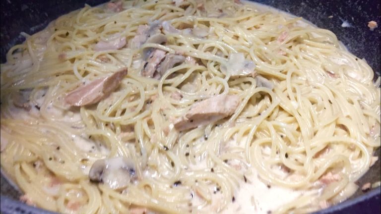 CREAMY TUNA PASTA RECIPE (TUNA PASTA WITH CREAM) Easy Pasta Recipe